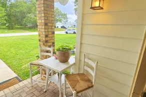 The Sanctuary Cove w/ Pool - Image 5