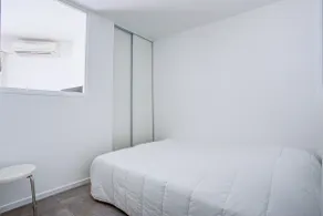 Nice 2 bedroom with terrace - Image 4