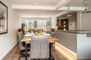 Cosy Cottage in Central Topsham with Parking - Image 2