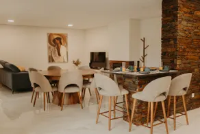 Antas Villa Family - Image 2