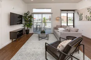 Luxury style 2 bed 2 bath apartment - Image 5