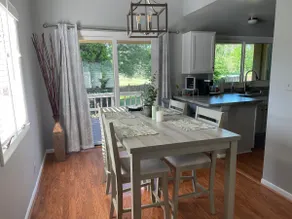 Cozy and Stylish 3 BD home in Plymouth Twp - Image 3