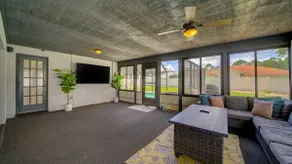 The EBB TIDE-private pool + just mins to beach! - Image 5