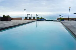 Luxe Sunset Ocean-View Suite Accommodation - Image 2