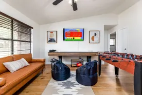 Private Pool, 4BR & Game Rm - We Pay Service Fees! - Image 3