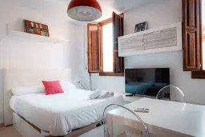QH Elvira, Apartment with double bed 03 - Image 5