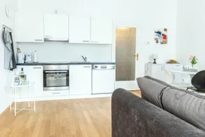 Living at the new main station - Image 5