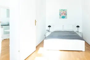 Living at the new main station - Image 3