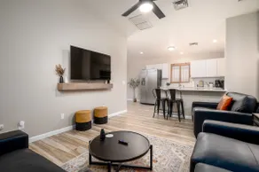 Central Tucson Remodeled Townhome - Image 2