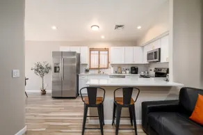 Central Tucson Remodeled Townhome - Image 4