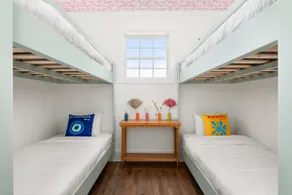 Secret Bedroom Surprise – 4BR Near Broadway! 16ppl - Image 5