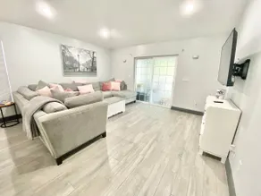 Heated Pool Home with Office & Hot Tub - Image 4