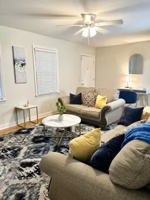 3 BR Less than 4 miles to Ft Jackson & Downtown - Image 2