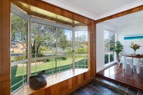 Banksia | 3pm Check out | Walk everywhere - Image 2