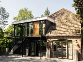 Rest & Luxury in a Castle surrounded by nature - Image 3