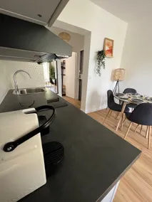 La Maison Cosy Paris Centre – Metro – Wi-Fi - Image 3