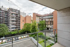 White Cascade Realty Apartment - Image 5