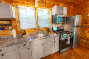 Cozy Cabin in Quiet Silverleaf - Image 5