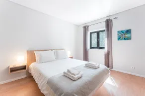 Fernandes Apartments - Image 5