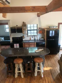 Lonesome Dove Cottage with Lake Access - Image 2