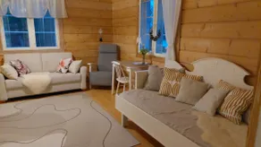 Bird's Nest – a peaceful log cabin by the lake - Image 3