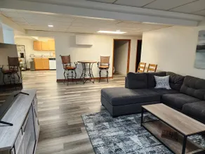 Convenient & spacious 3 bedroom - Image 2