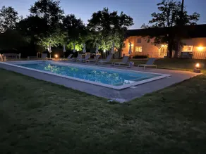 Binel Farm in Ronsac for 18 people - Image 3