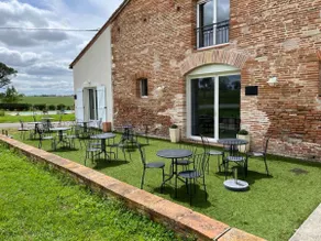 Binel Farm in Ronsac for 18 people - Image 2