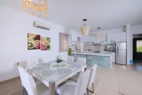 Lux Golf View Villa! Priv Pool, 5 Min Beach, Grill - Image 3
