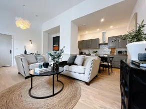 Todmorden Town Centre Apartment - Image 5