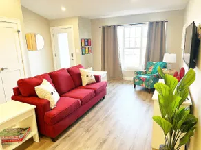 Krystle's Place on Putters - 2BR + Garage - Image 3