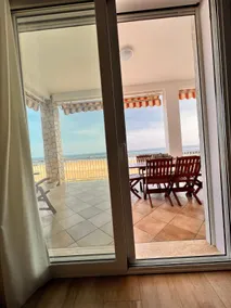 Sunrise view Terrace. 1min walk to the beach. A/C - Image 2