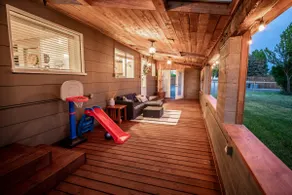 Cozy Pet-Friendly Cowboy House - Image 2