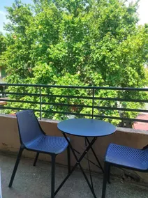 Air-conditioned/parking/500 m from the walls - Image 2