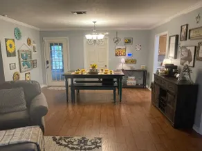Rustic Retreat - Image 5