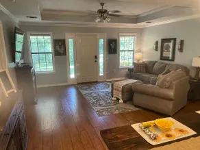 Rustic Retreat - Image 2