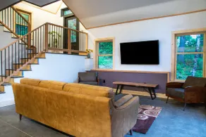 Brand New Mountain Chalet - Image 4