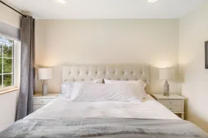 Cozy 2BR Apt, King Bed/Hot tub, freshly remodeled! - Image 4