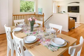 Cozy 2BR Apt, King Bed/Hot tub, freshly remodeled! - Image 3