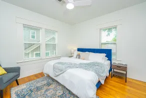 East Downtown Private Restored Historic Apartment_ - Image 3