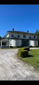 The Poplars Suite 1827: A Historic Stay - Image 2