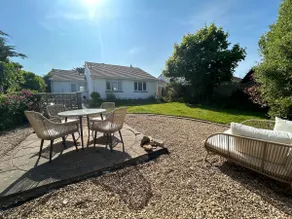 The Bolt Hole Bungalow - Image 2