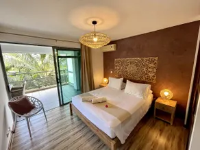 Cosy Lodge Papeete with pool. - Image 4