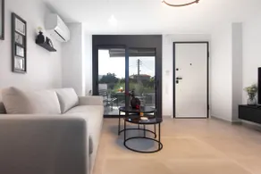 New luxury apartment with pool in Vari - Image 2