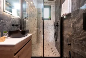 New luxury apartment with pool in Vari - Image 5
