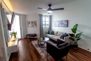Modern Penthouse in Carolina - Image 2