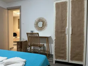 Velvethouse - Image 2