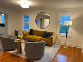 3BR Mid-Century | A/C | Mins to All Star Village - Image 5