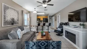 Family and Triathlete Friendly Downtown Suite 599 - Image 2