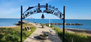 Beautiful 4 bedroom in Cleveland - Image 4
